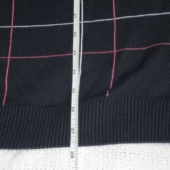 Byron Nelson Crewneck 79% Silk Aysymetrical Design Embroidered Sz L Sweater - Picture 8 of 10